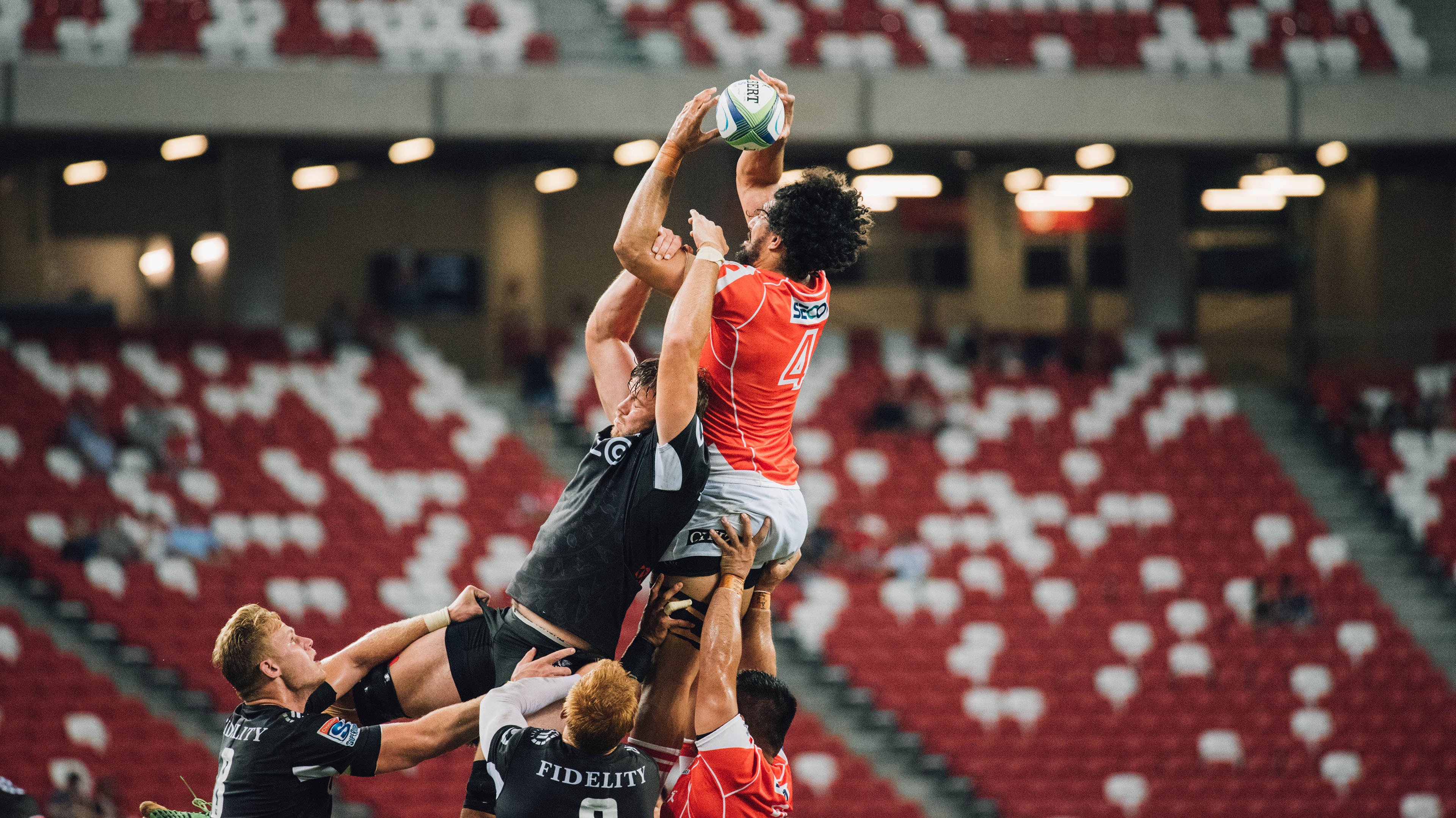 神级操控！卡塞米罗中场魔术导演出胜利，英格兰决胜局碾压摩纳哥